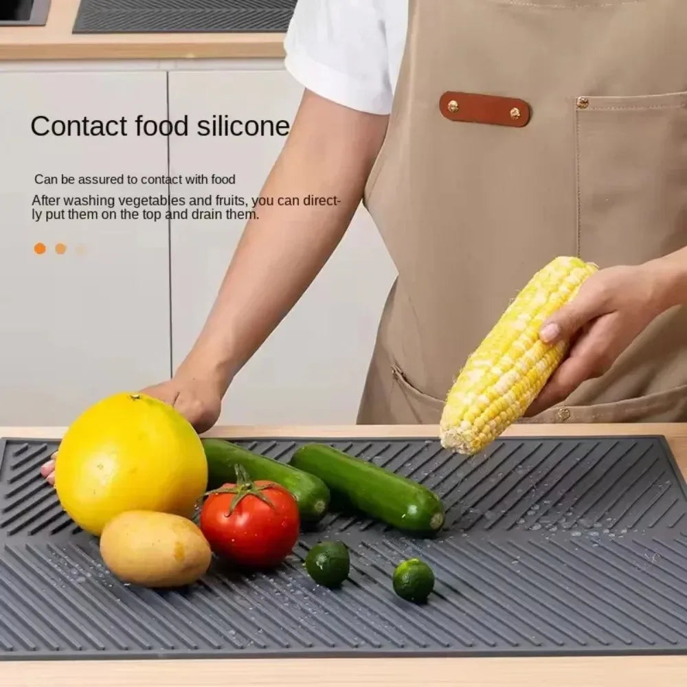 Silicone Dish Draining Mat – Non-Slip & Heat-Resistant Kitchen Pad