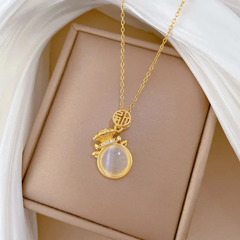 Women's Minimalist Gold Stainless Steel Pendant Necklace Pendant Necklace Nixie