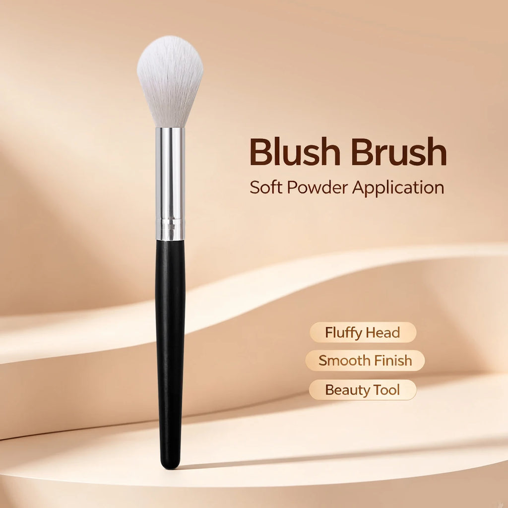 Fluffy Soft Blush Brush – Smooth Powder Makeup Tool