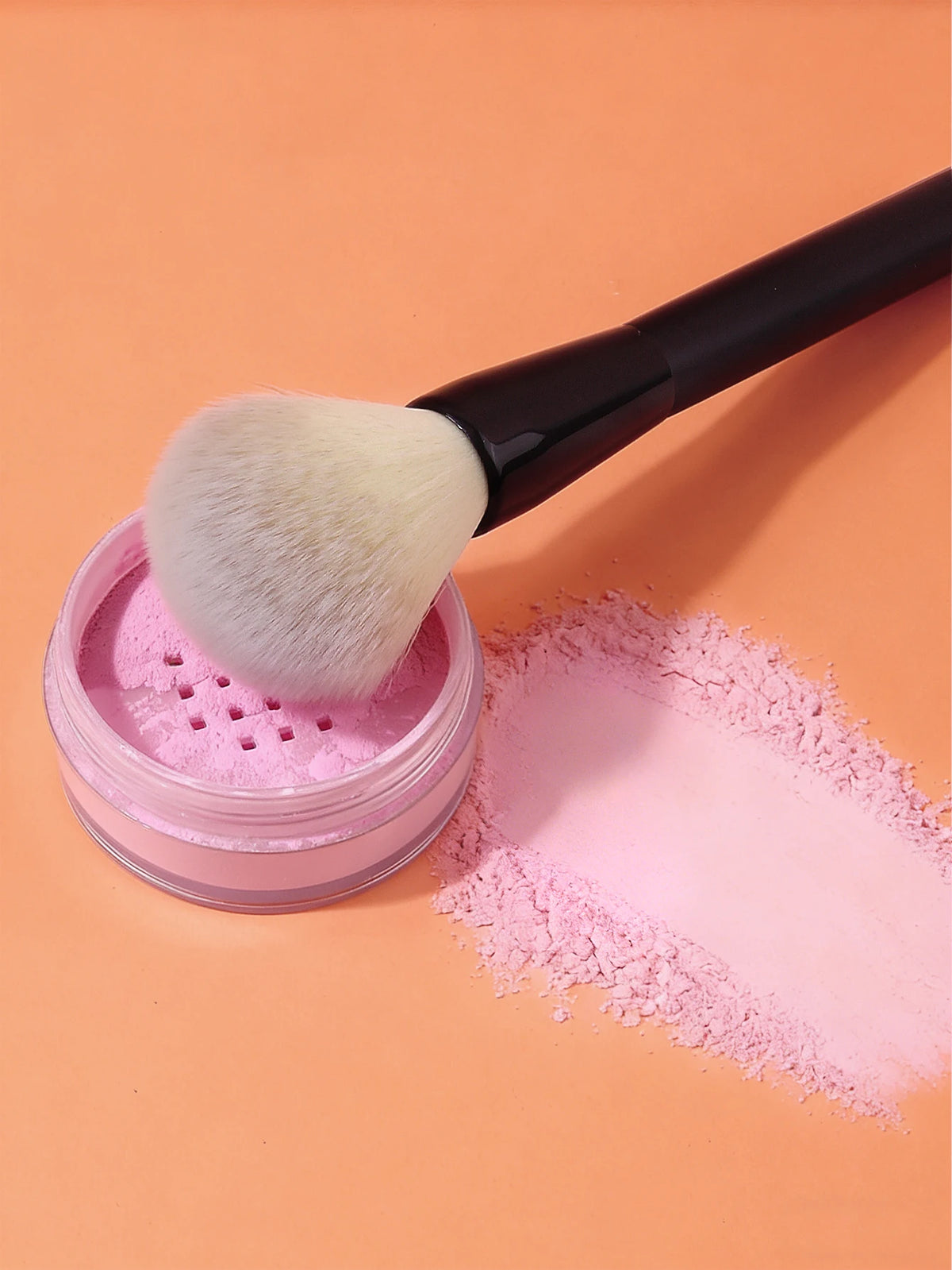 Nixie Large Soft Bristle Setting & Blush Makeup Brush Makeup Brush Nixie