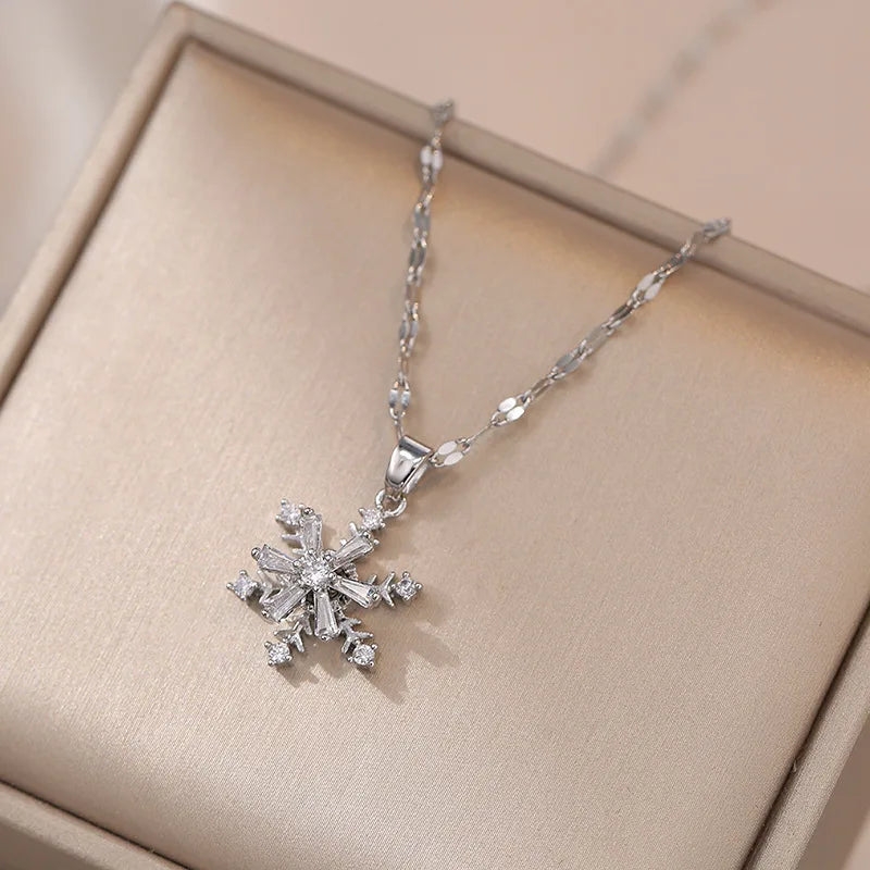 Rotating Snowflake Pendant Necklace | Zircon & Stainless Steel