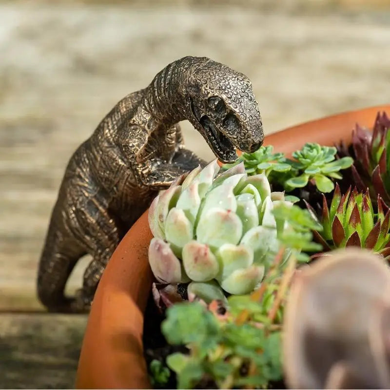 Resin Climbing Dinosaur Ornament – Garden & Patio Décor Garden Ornament Nixie Default Title
