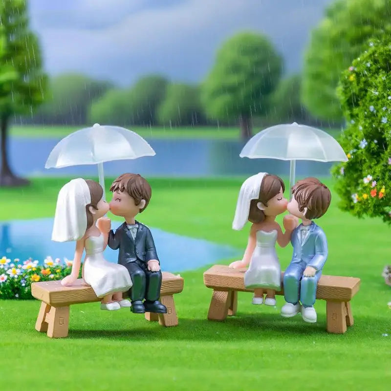 Kissing Couple Figurine with Umbrella | Wedding Cake Topper Couple Figurine Nixie