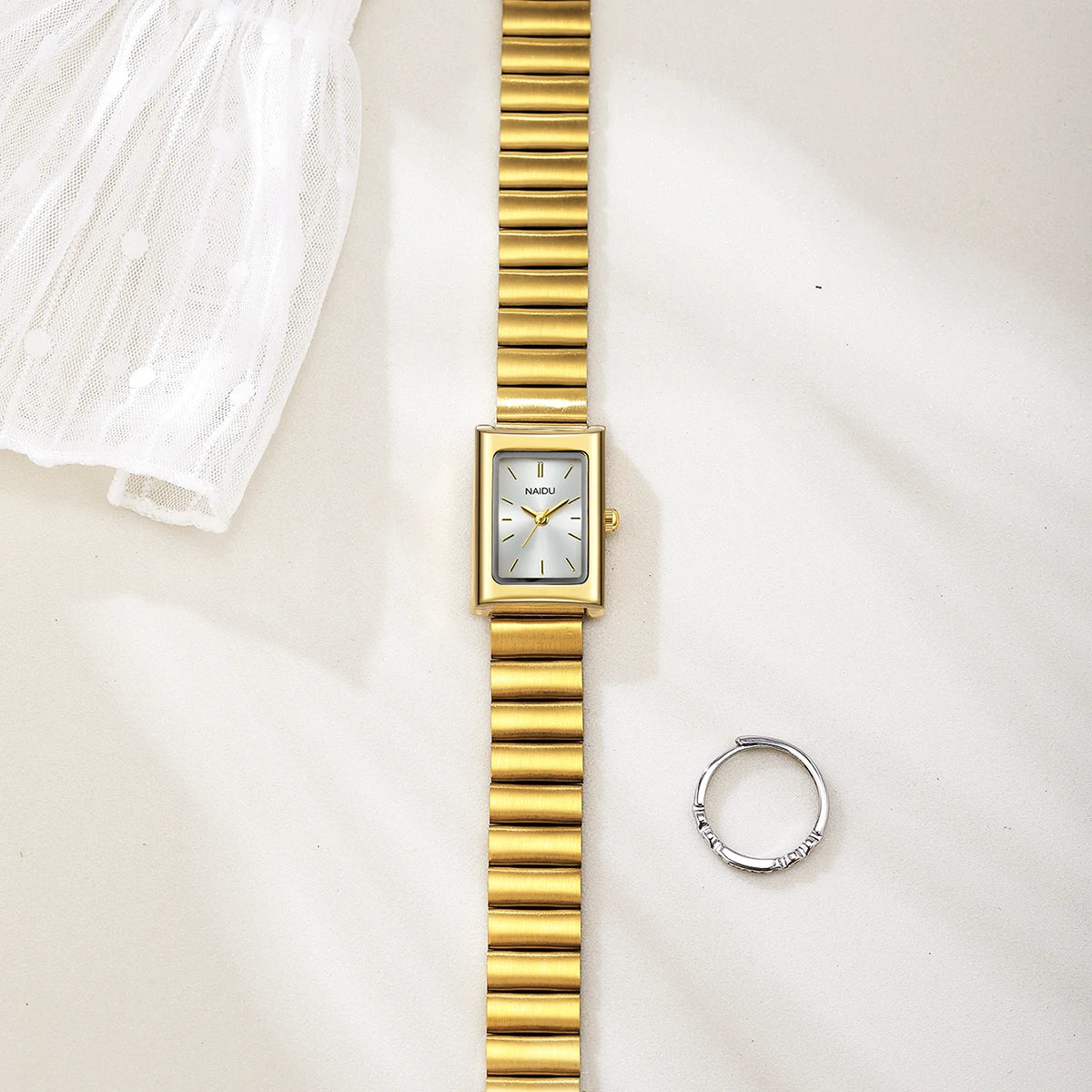 Women's Vintage Rectangular Quartz Watch – Steel Strap Retro