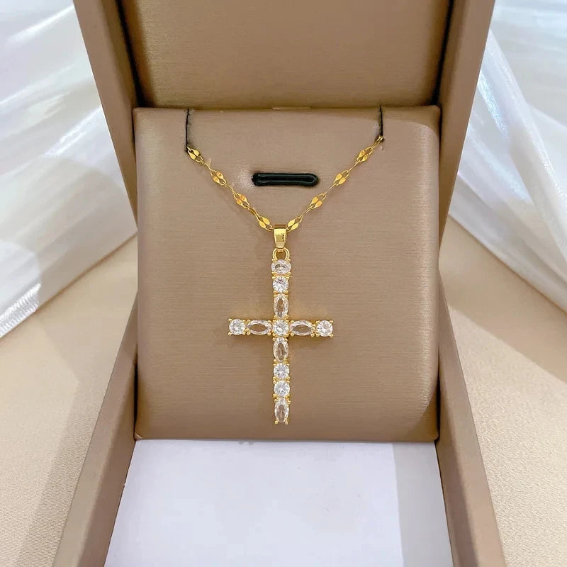 Luxury Cross Pendant Necklace – Gold Stainless Steel Choker Pendant Necklace Nixie