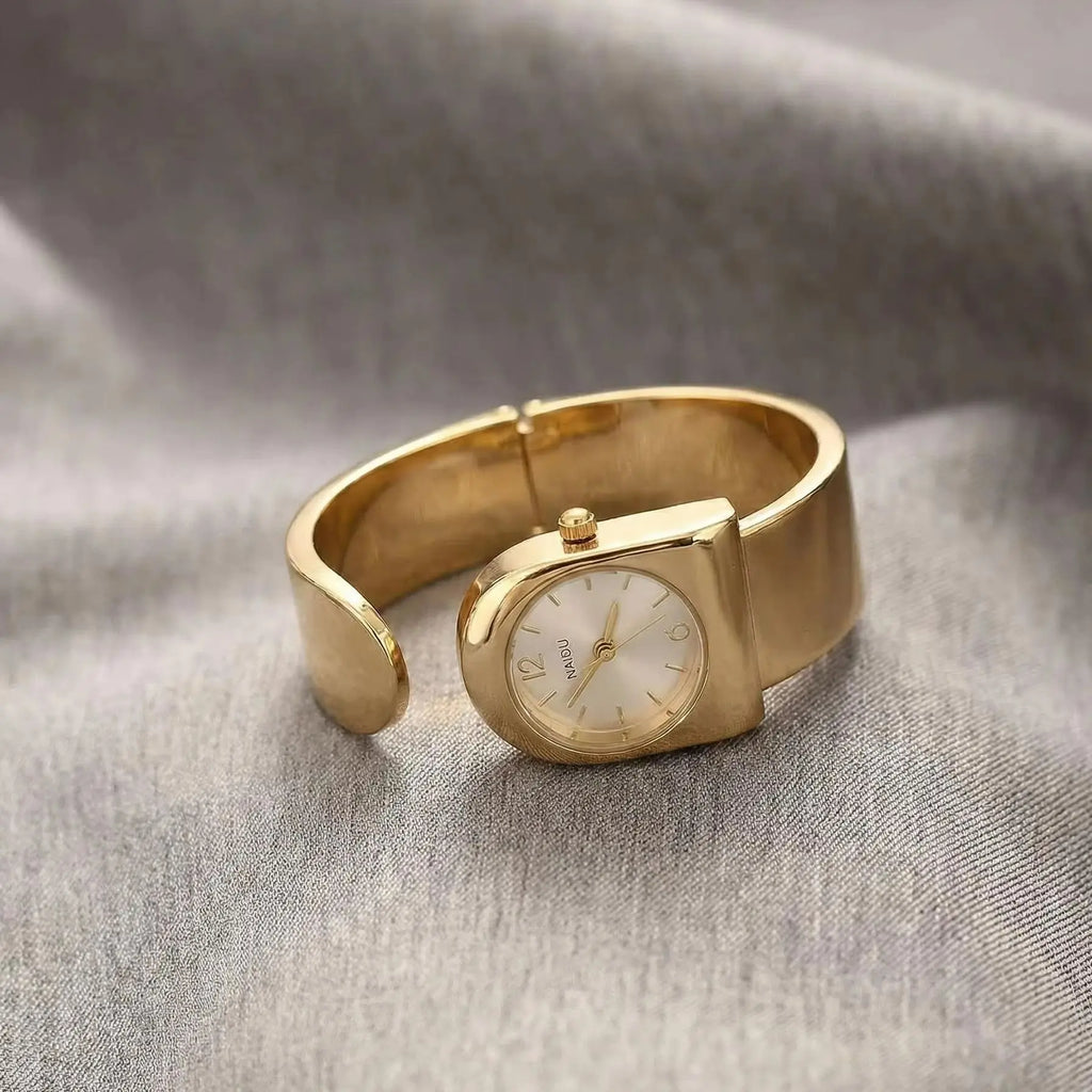 REBIRTH Women's Quartz Bracelet Watch – Alloy Fashion Wristwatch