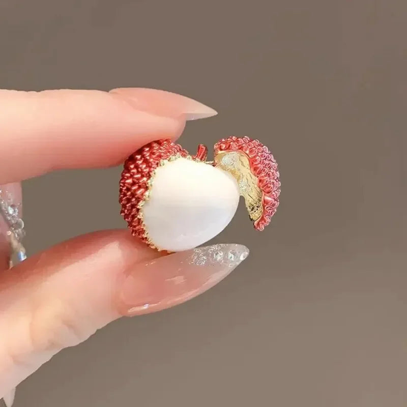 Lychee Brooch Lapel Pin – Light Yellow Gold Fashion Jewelry Fashion Brooch Pin Nixie