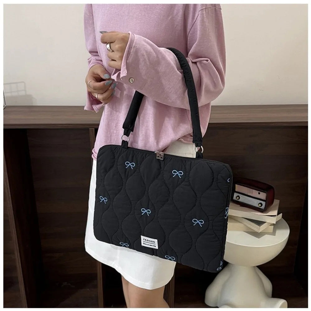 Bowknot Quilted Laptop Sleeve 13–15.6" Padded Shoulder Bag Laptop Shoulder Bag Nixie