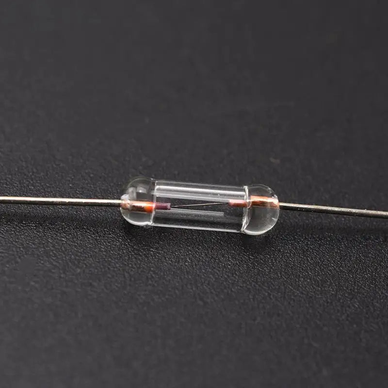 200PCS 3x10mm Axial Fast Glass Fuses 0.5A 1A 2A 3A 5A with Lead Wire Glass Fuse Assortment Nixie