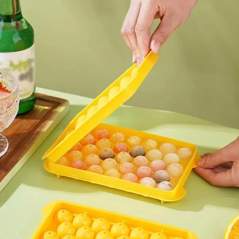 BPA-Free Round Ice Ball Maker Mold 3-Pc Set with Dust-Proof Lid Ice Ball Mold Nixie