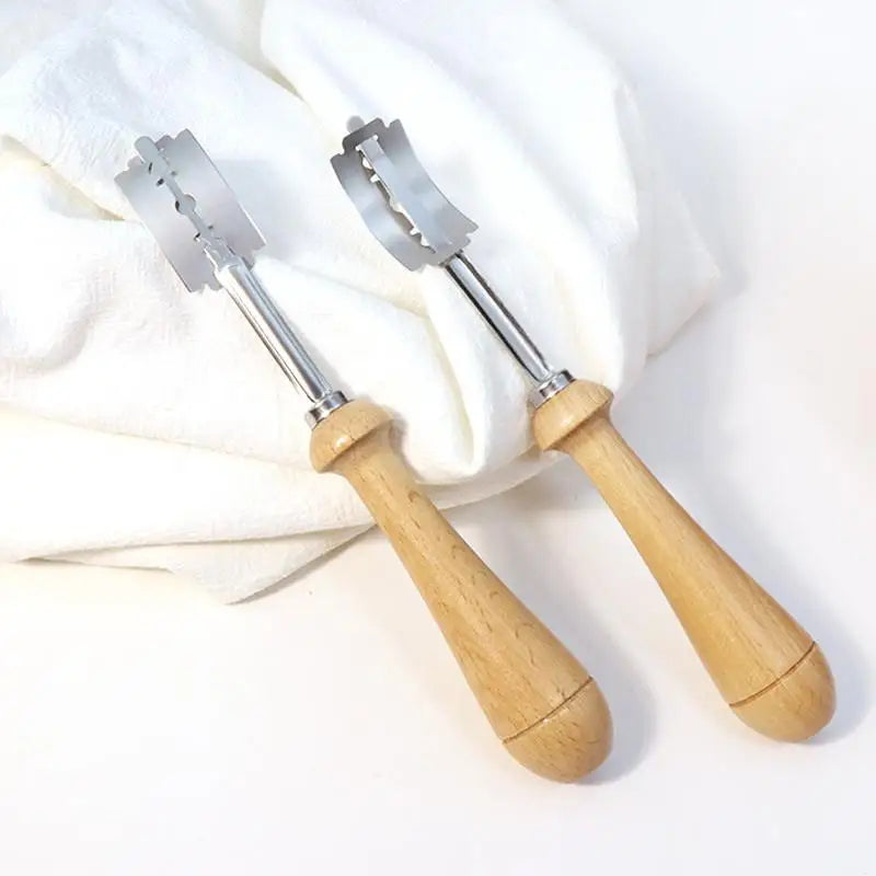 French Bread Lame Scoring Knife – Curved Blade & Wood Handle Bread Scoring Lame Nixie