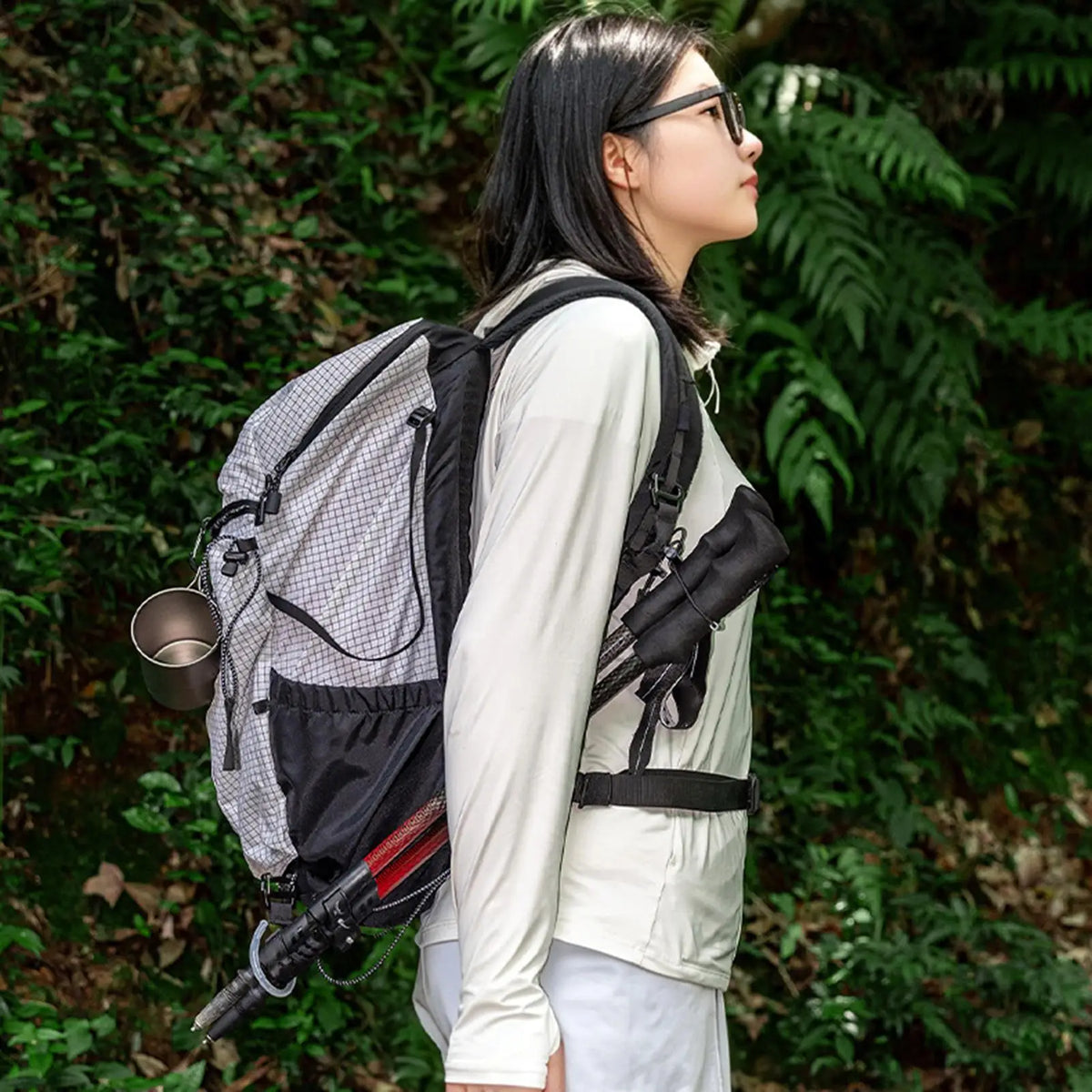 Hiking Pole Fixing Strap – Backpack Trekking Pole Holder