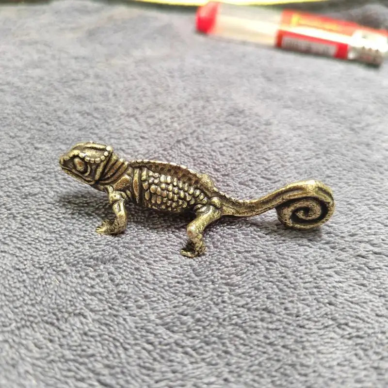 Vintage Alloy Gecko Statue – Handcrafted Metal Animal Ornament Metal Animal Statue Nixie A2