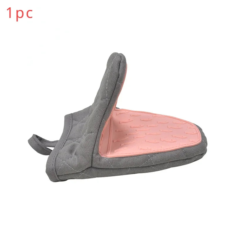Silicone Oven Mitt – Heat-Resistant Kitchen Glove (1 pc) Silicone Oven Mitt Nixie Pink