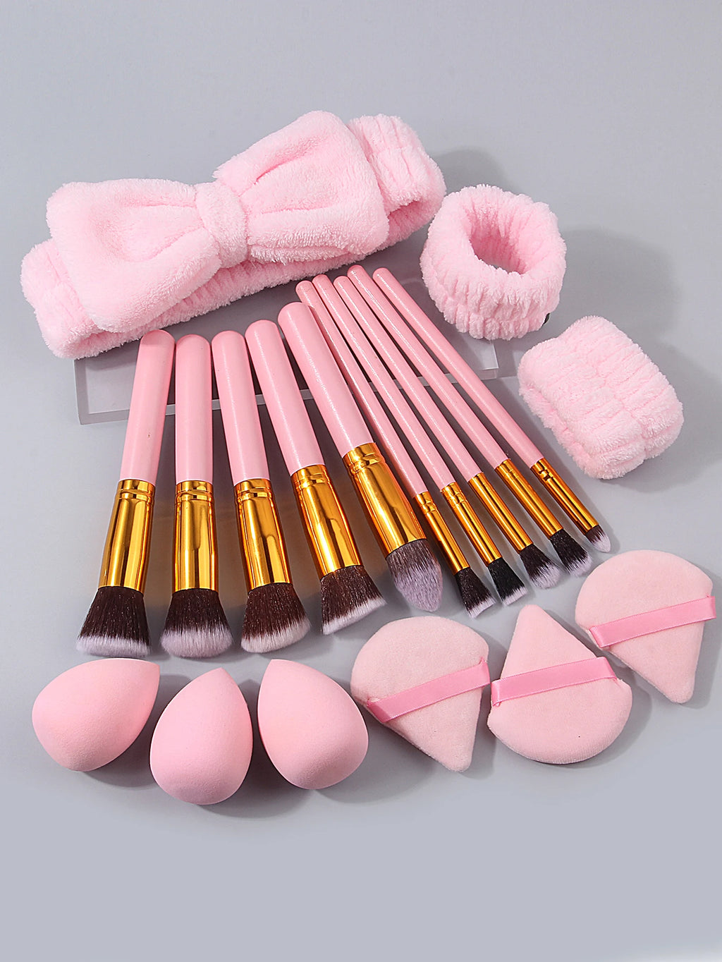 19-Piece Professional Makeup Brush Set with Sponge Puffs Makeup Brush Set Nixie