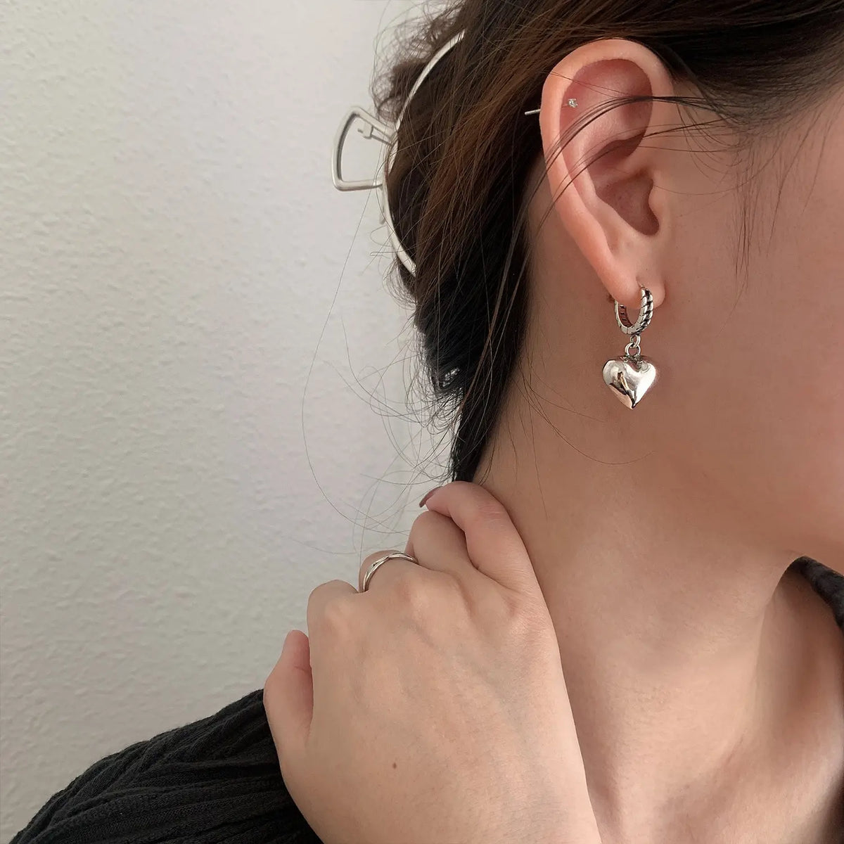 Antique Silver Bear Asymmetric Stud Earrings | Vintage Unisex Stud Earrings Nixie