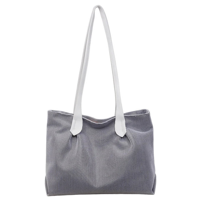 Women's Large Capacity Nylon Tote Bag – Lightweight Shoulder Bag