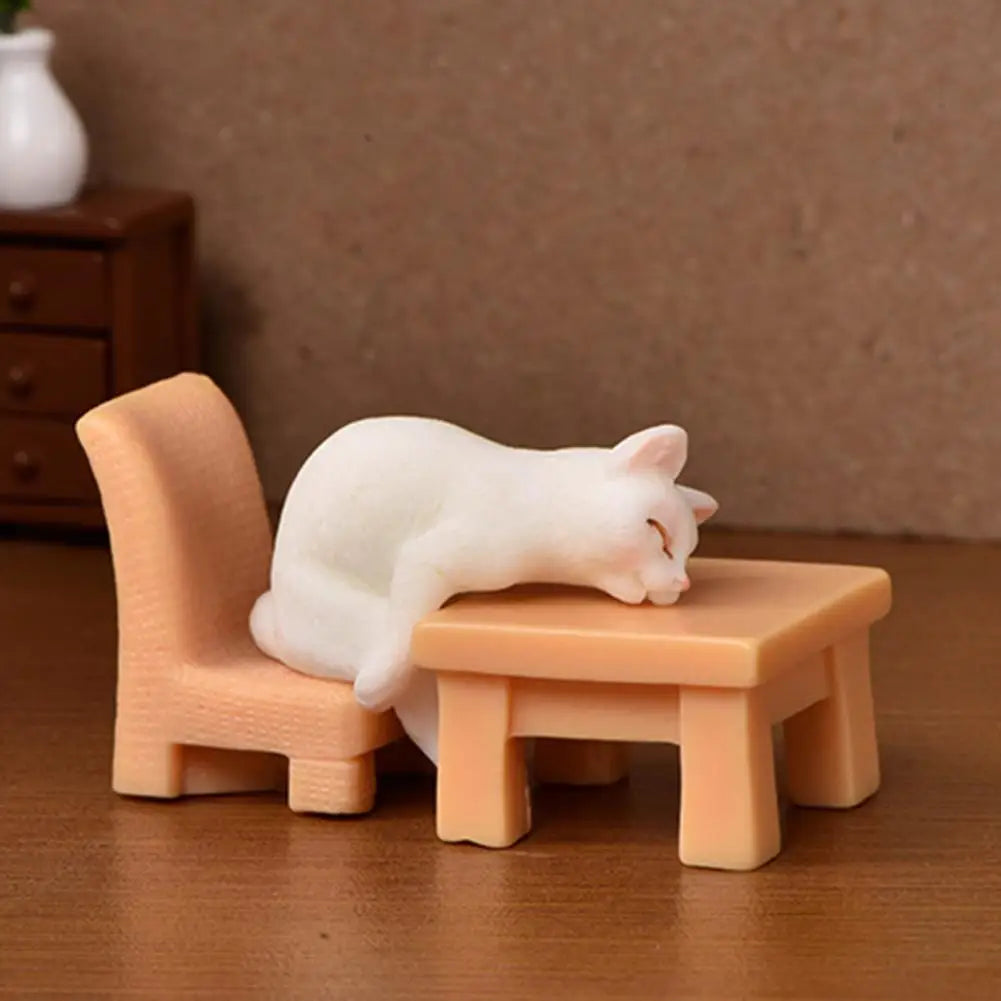 Kawaii Mini Cat Figurine – Cute Kitten Resin Ornament, 15 Styles Decorative Figurine Nixie