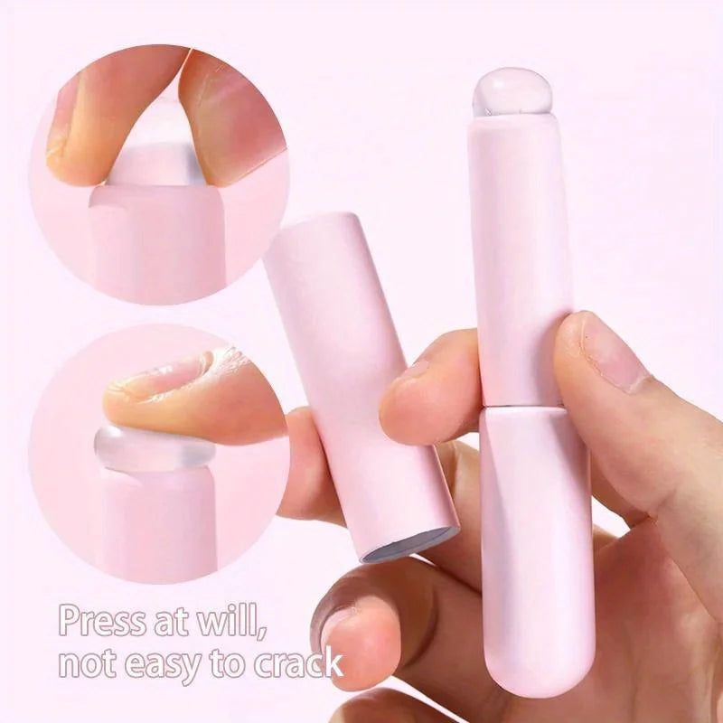 Silicone Lip Brush with Cover – Mini Portable Cosmetic Tool Lip Makeup Brush Nixie