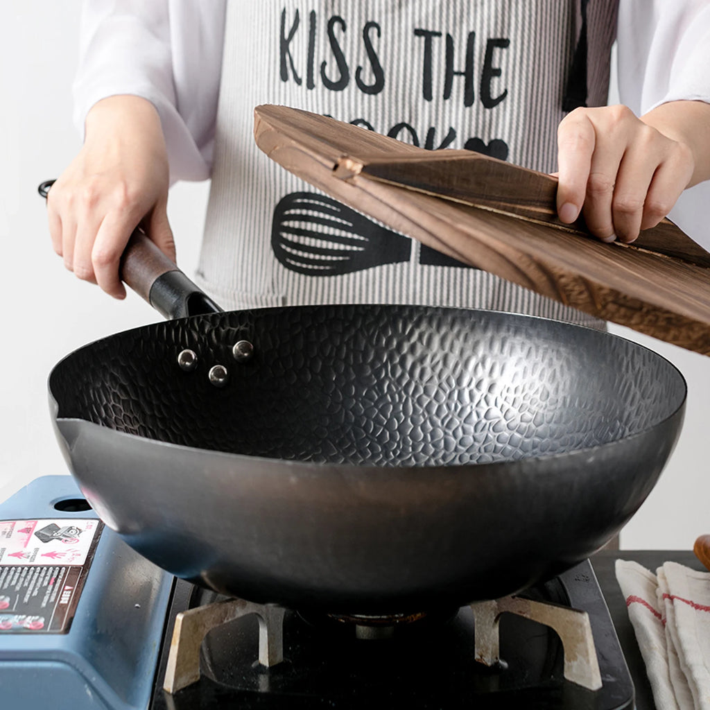 32cm Hand Hammered Carbon Steel Wok – All Stove Compatible Carbon Steel Wok Nixie