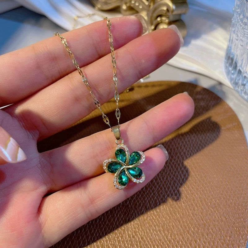 Green Snowflake Pendant Necklace | Gold Plated Clavicle Chain Pendant Necklace Nixie XL1979-12