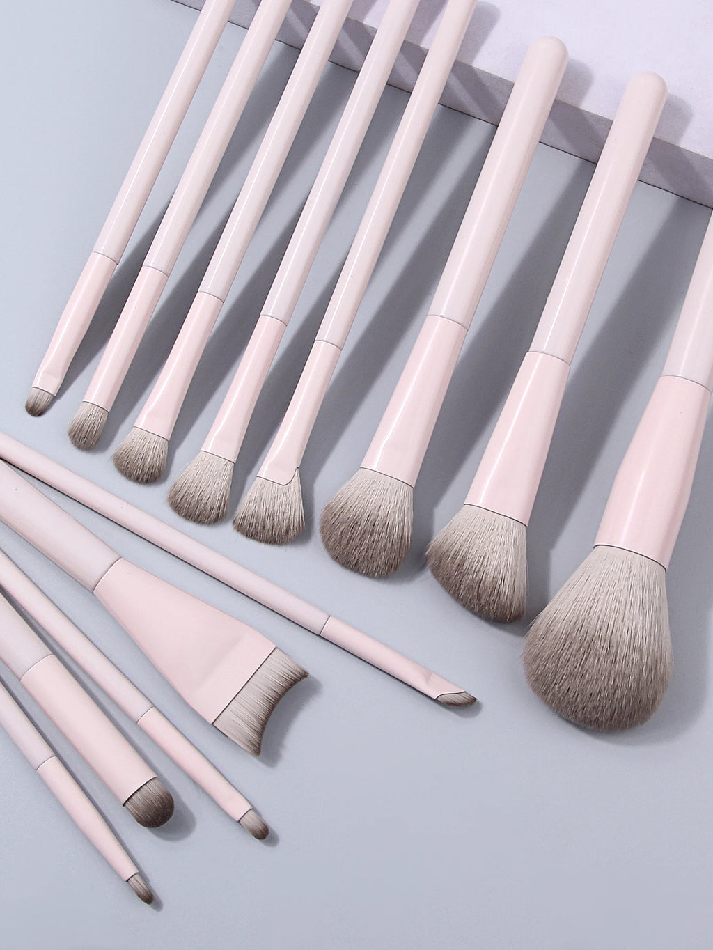13-Piece Soft Fluffy Makeup Brush Set | Beginner Kit Makeup Brush Set Nixie