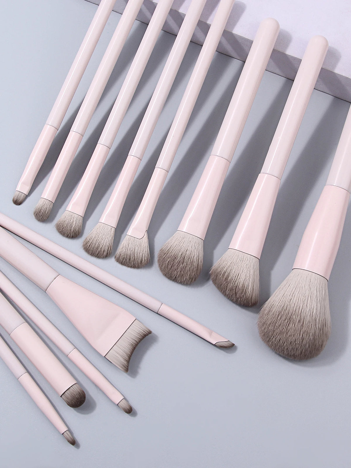 13-Piece Soft Fluffy Makeup Brush Set | Beginner Kit Makeup Brush Set Nixie
