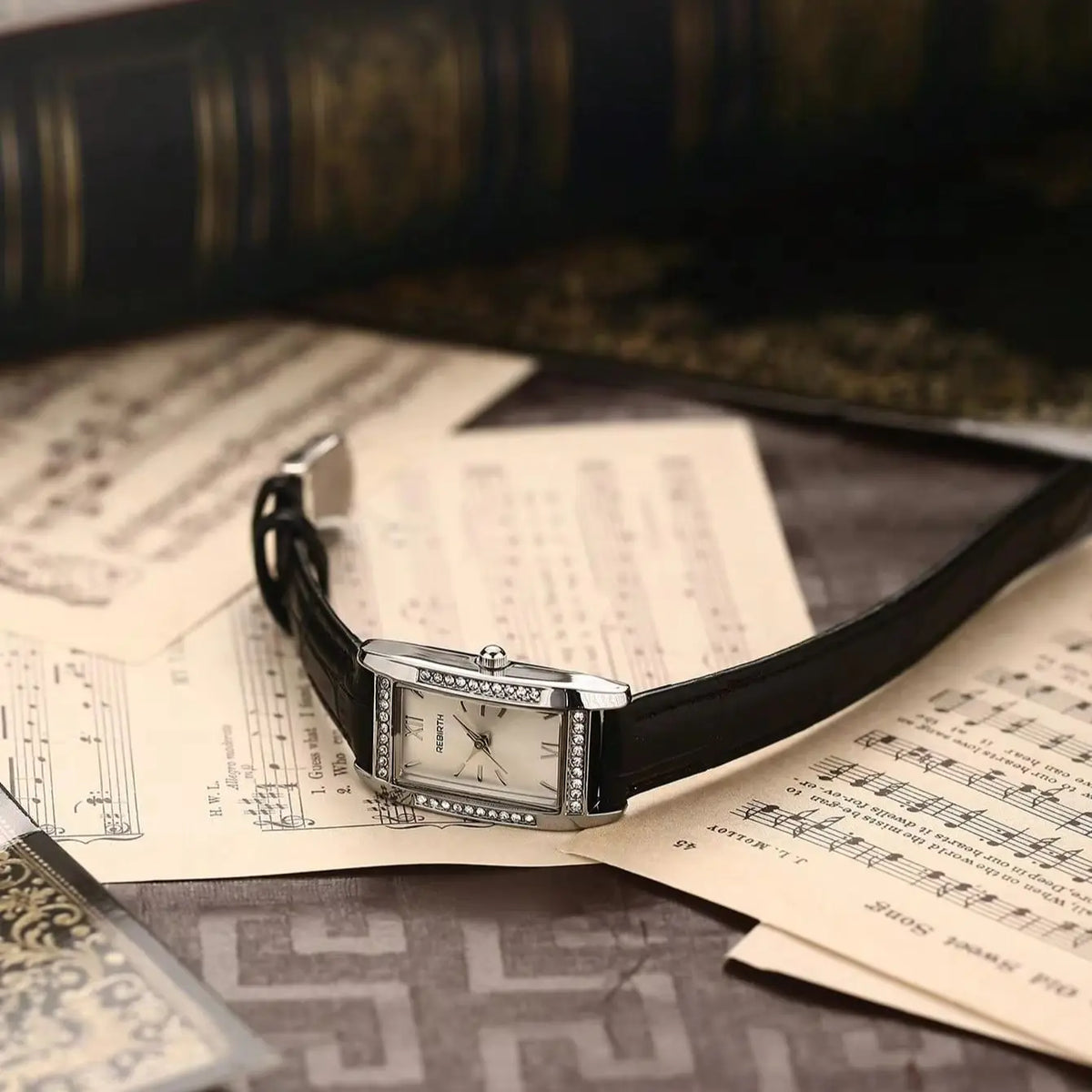 REBIRTH Retro Square Quartz Watch | Leather Band | Alloy Case Quartz Wristwatch Nixie