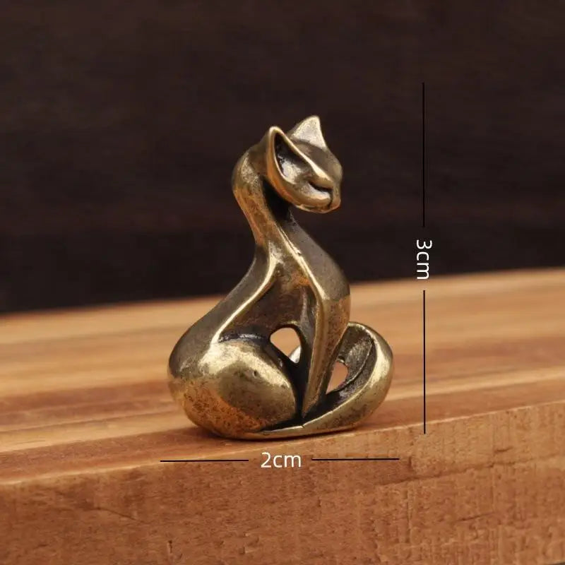 Brass Cat Figurine – Vintage Desktop Sculpture & Home Décor Decorative Figurine Nixie