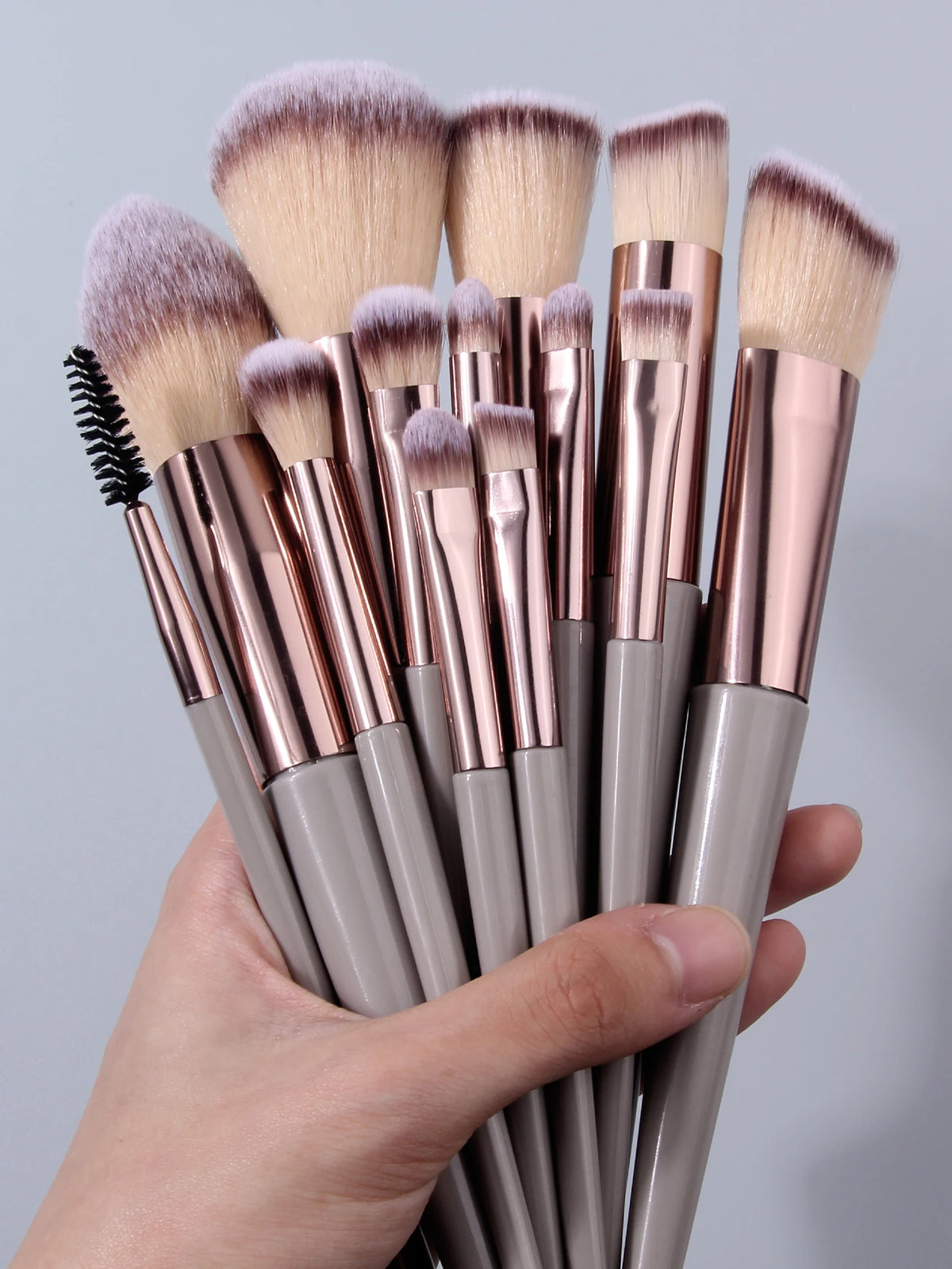 34-Piece Makeup Brush Set with Beauty Egg & Powder Puffs Makeup Brush Set Nixie