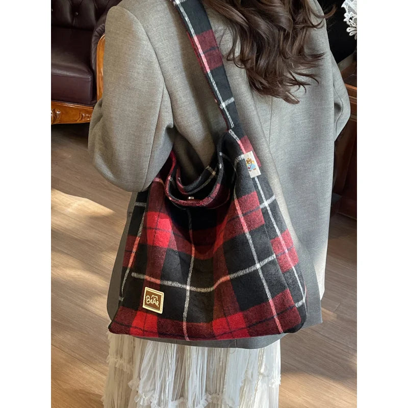 Vintage Plaid Woolen Tote Bag – Large Shoulder Handbag for Women Woolen Tote Bag Nixie