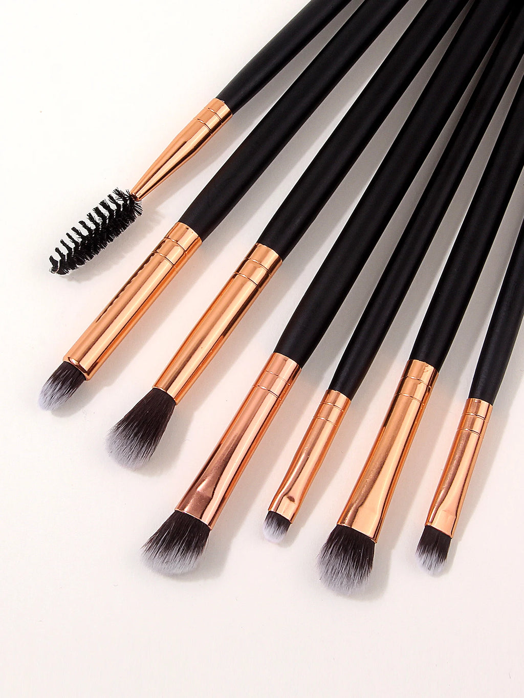 8-Piece Eye Makeup Brush Set with Pouch – Travel-Ready Kit Eye Makeup Brushes Nixie