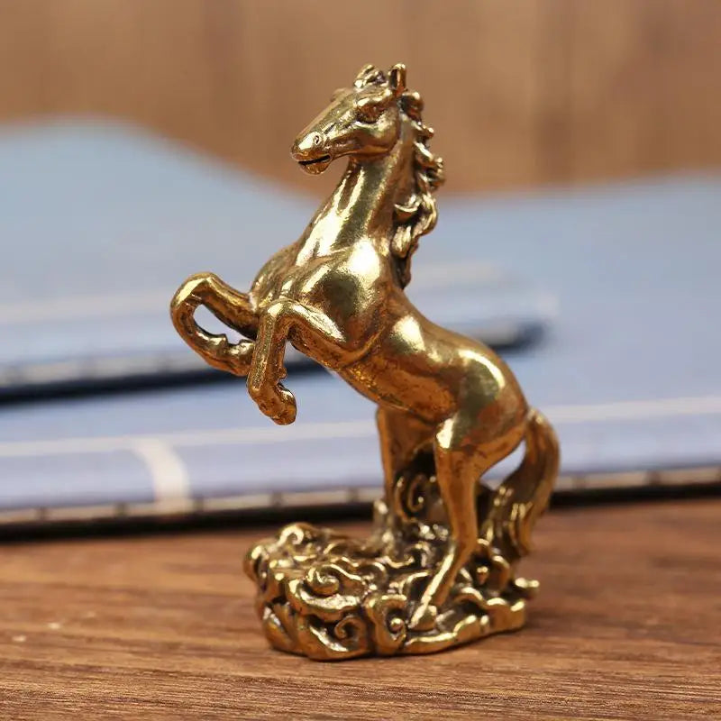 Brass Horse Figurine Chinese Zodiac Desktop Sculpture Decor Desktop Figurine Sculpture Nixie