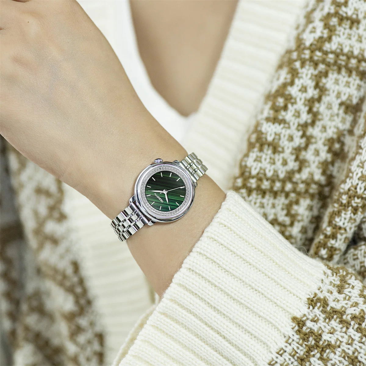 REBIRTH Casual Quartz Watch – Minimalist Stainless Band Quartz Watch Nixie