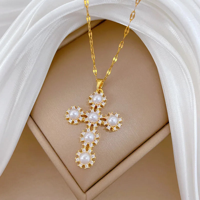 Women's Gold Cross Pendant Necklace – Zircon & Stainless Steel Pendant Necklace Nixie
