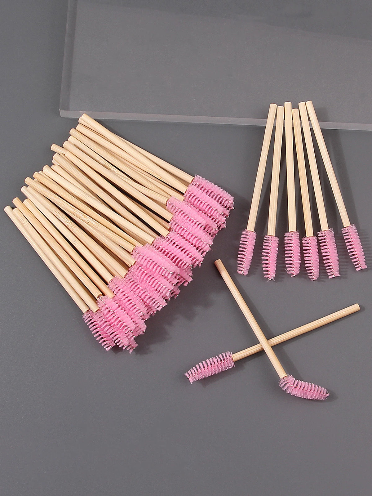 50 Pcs Bamboo Eyelash Brushes – Spiral Lash & Eyebrow Combs Eyelash Brush Set Nixie