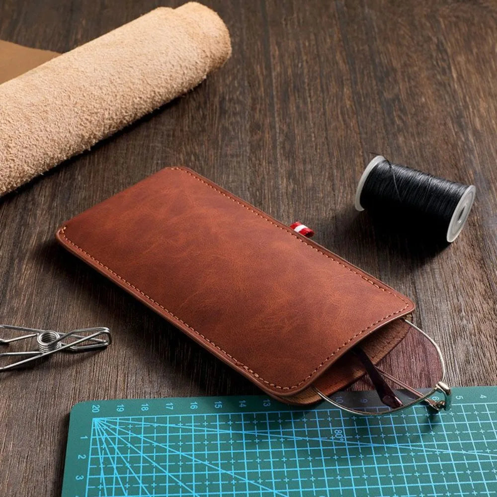 PU Leather Glasses Pouch with Velvet Lining – Unisex Eyeglasses Case Nixie