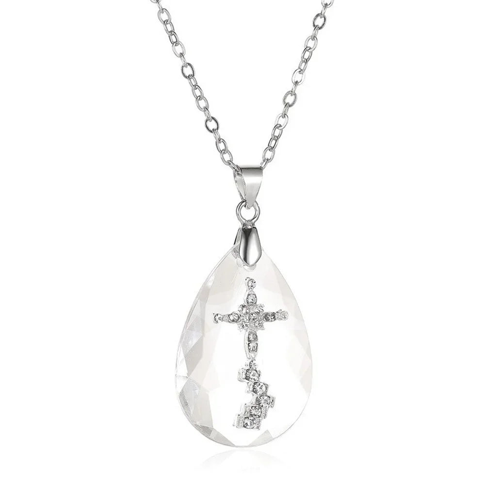 Crystal Cross Pendant Necklace – Unisex Fashion Jewelry Gift Pendant Necklace Nixie