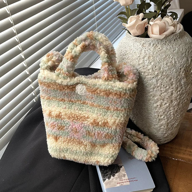 Fluffy Lamb Wool Crossbody Bucket Bag – Women's Furry Handbag Crossbody Bucket Bag Nixie