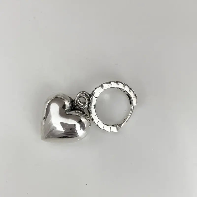 Antique Silver Bear Asymmetric Stud Earrings | Unisex Vintage Fashion Stud Earrings Nixie