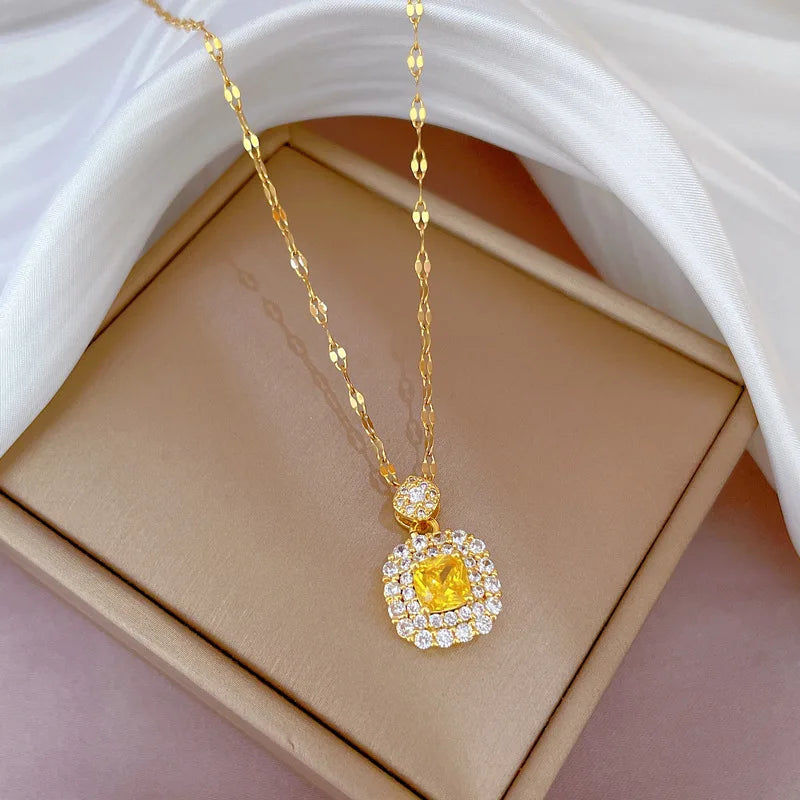 Geometric Pendant Clavicle Necklace Gold Stainless Steel Pendant Necklace Nixie