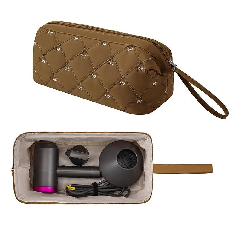 Quilted Hair Dryer Bag – Bow Embroidery Travel Storage Organizer Hair Tool Storage Bag Nixie Brown