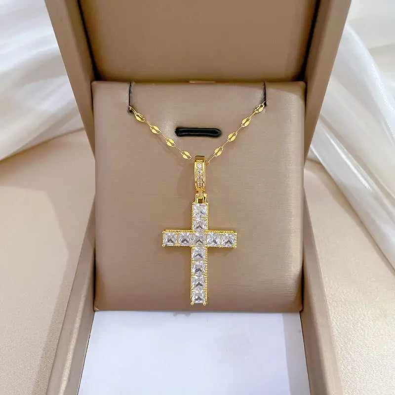 Women's Gold Cross Pendant Necklace – Stainless Steel Choker Pendant Necklace Nixie