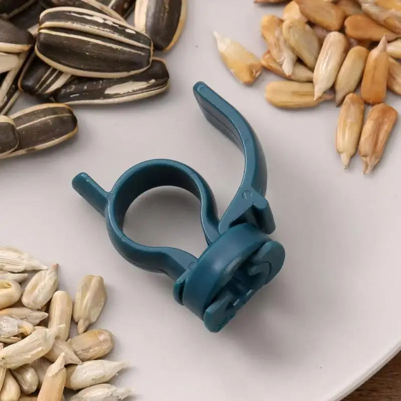 Finger Sunflower Seed Sheller – BPA-Free Seed Peeling Tool Seed Shelling Tool Nixie