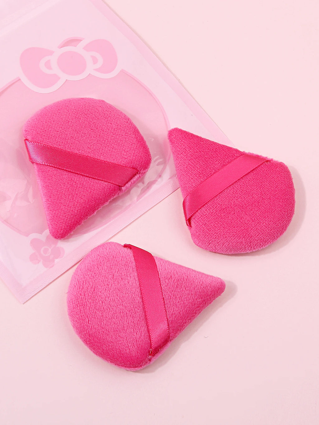 3-Pack Triangle Velvet Powder Puffs – Reusable Mini Makeup Sponge