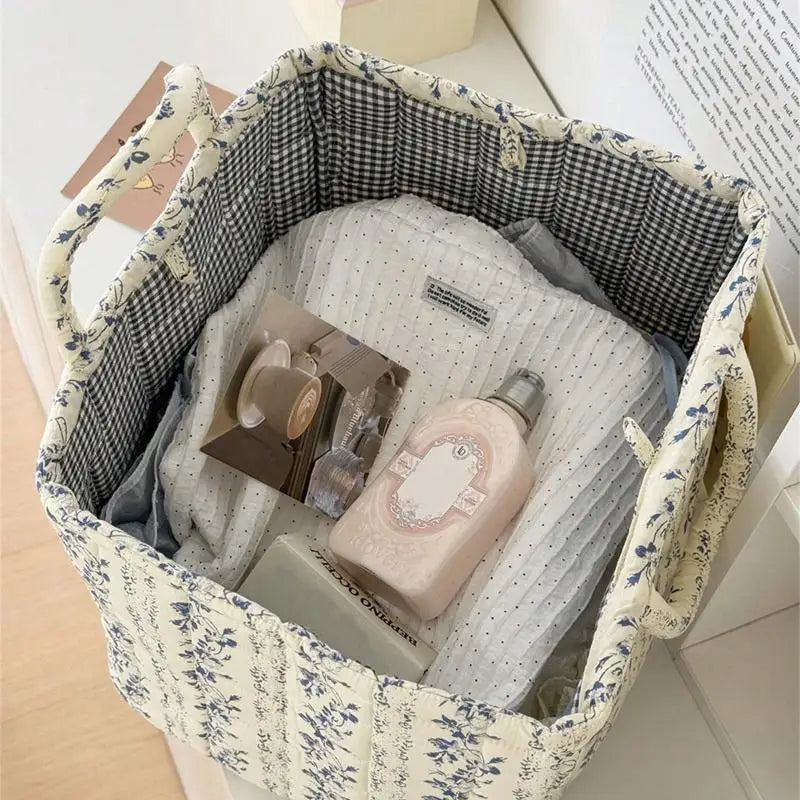 Large Quilted Floral Storage Basket with Handles – Foldable Quilted Storage Basket Nixie