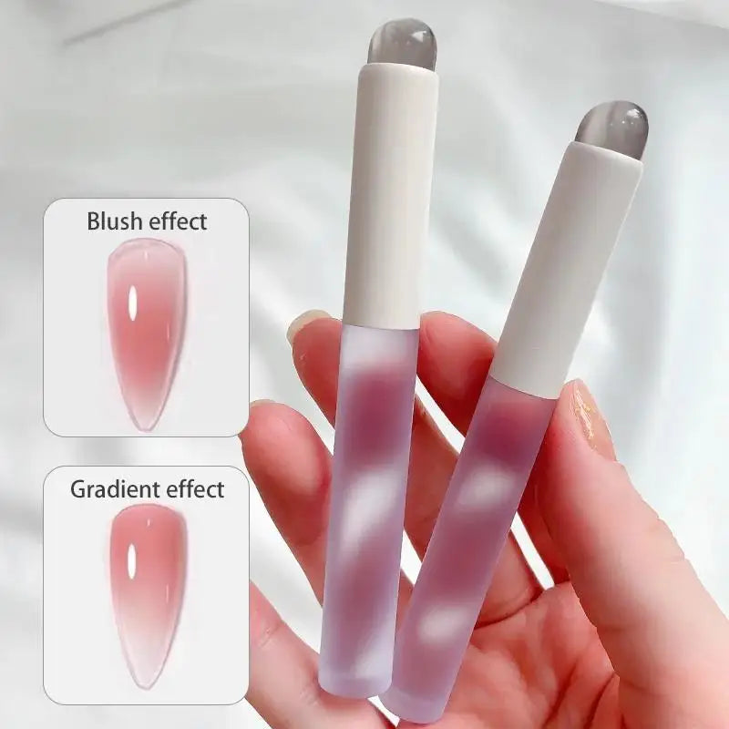 Silicone Lip Brush with Cover – Mini Portable Cosmetic Tool Lip Makeup Brush Nixie