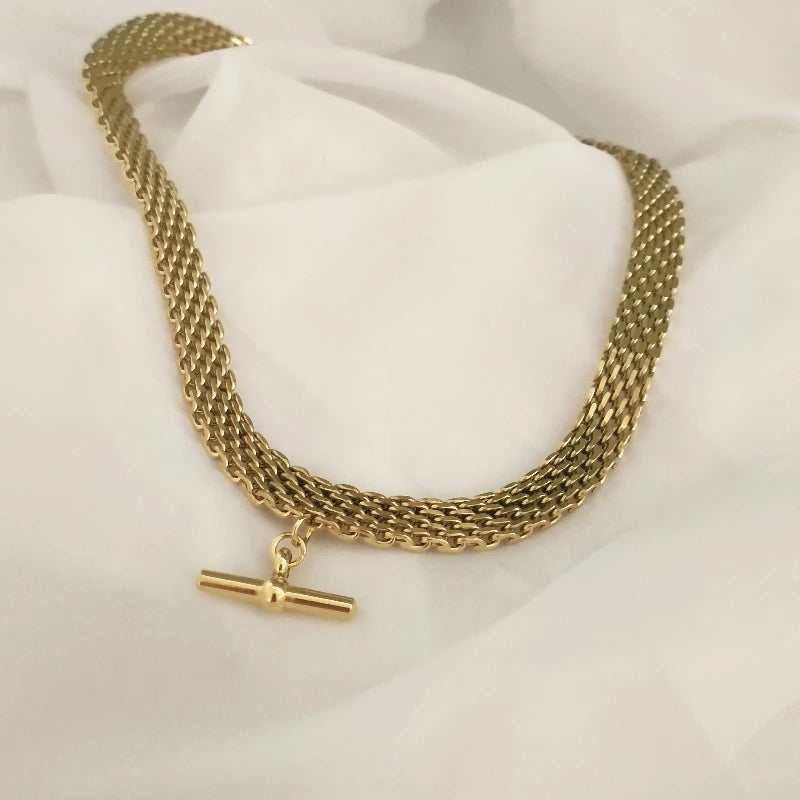 T-Bar Gold-Plated Stainless Steel Collarbone Necklace | Nixie Pendant Necklace Nixie
