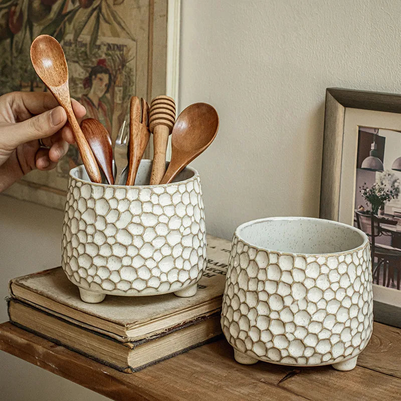 Pinecone Tripod Ceramic Storage Jar – Decorative Kitchen Jar