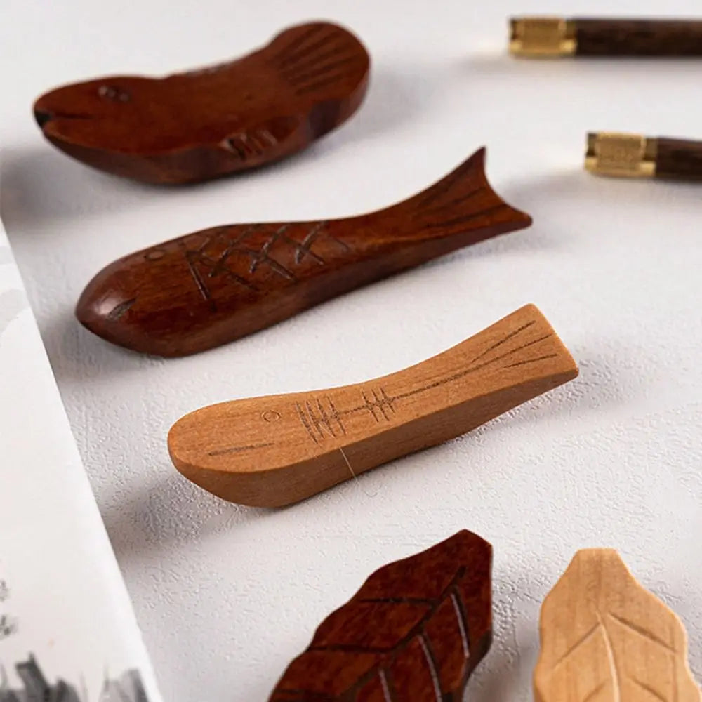 6-Piece Japanese Wooden Chopstick Rests & Fork Holders Chopstick Rest Set Nixie